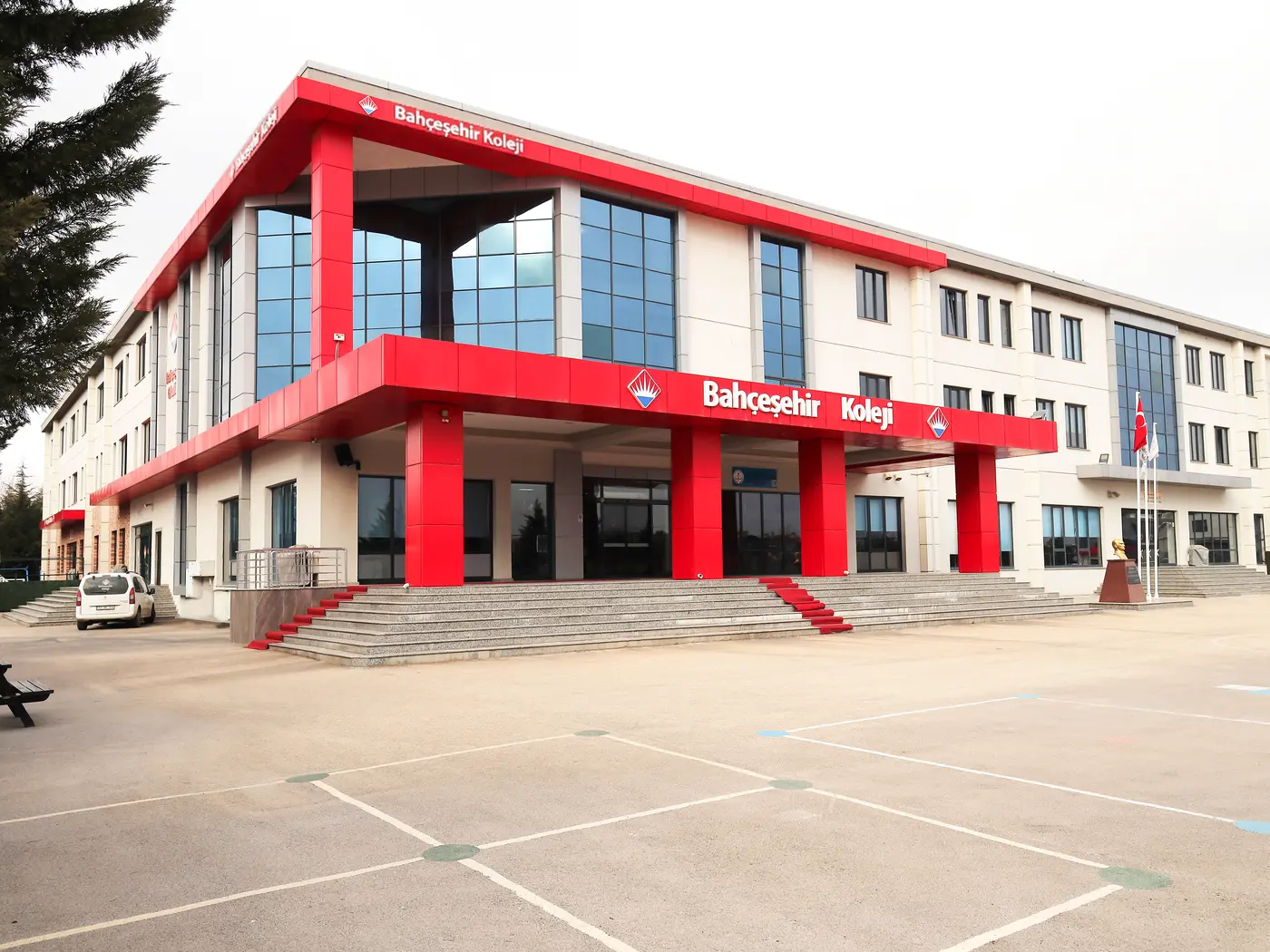 Bahçeşehir Koleji Afyon Kampüsü dış görünüm