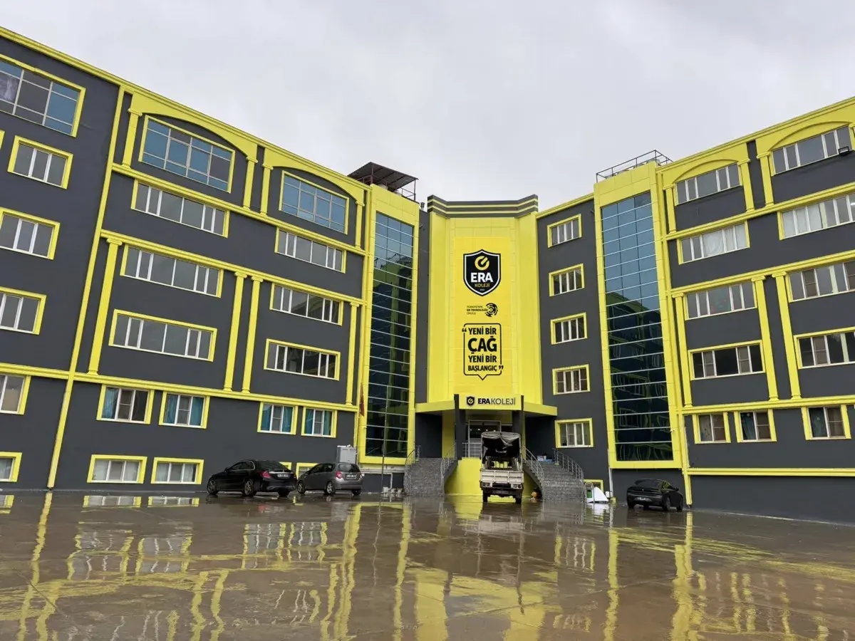 ERA Koleji Adıyaman Ortaokulu dış görünüm