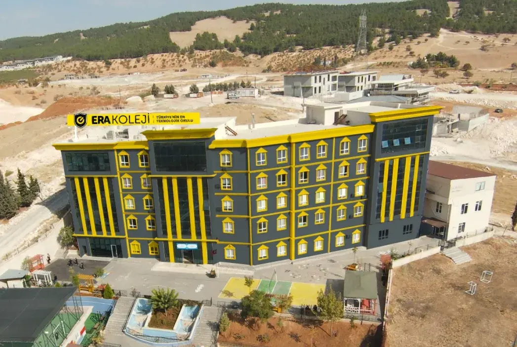 ERA Koleji Şanlıurfa İlkokulu dış görünüm