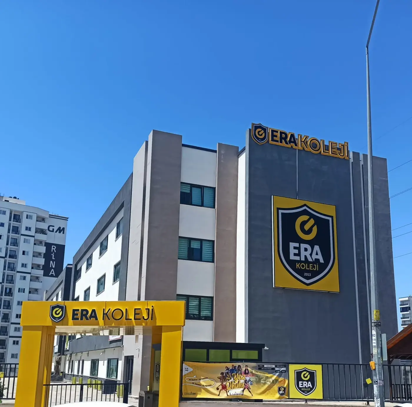 Özel Mersin ERA Koleji Anadolu Lisesi dış görünüm
